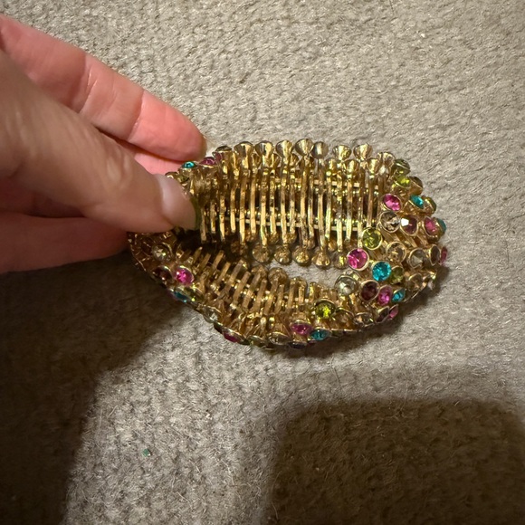 Gold Tone Multicolor Crystal Stretch Bracelet Statement Jewelry One Size - Picture 2 of 7